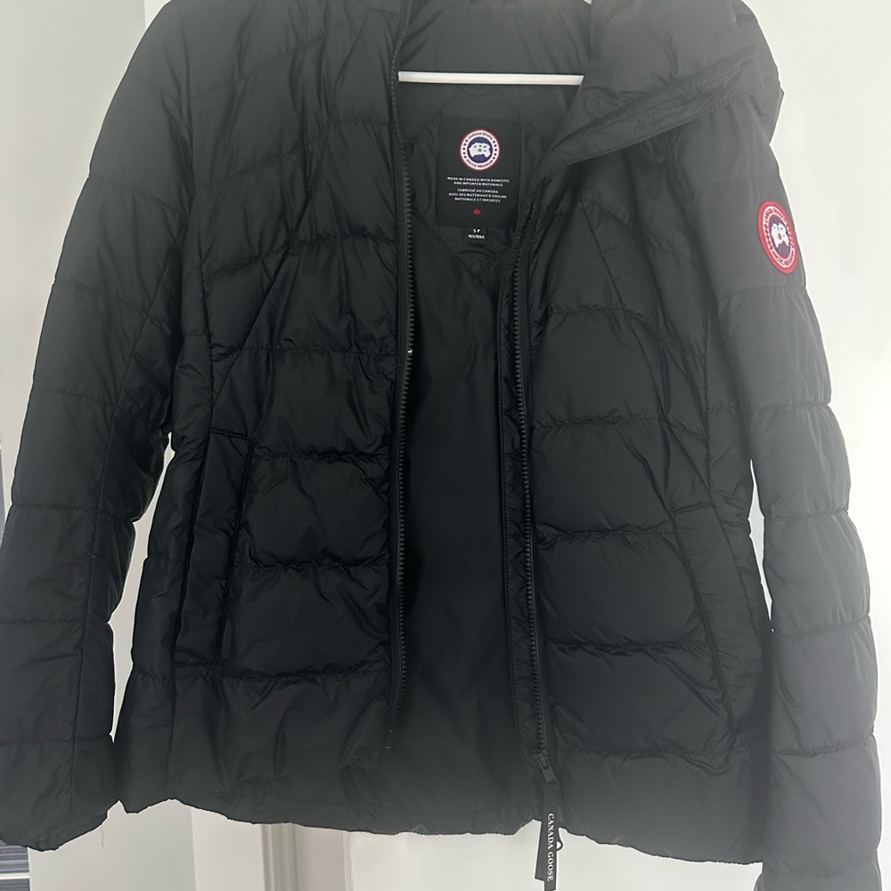 Canada Goose Black Puffer Coat with Quilted Insulation